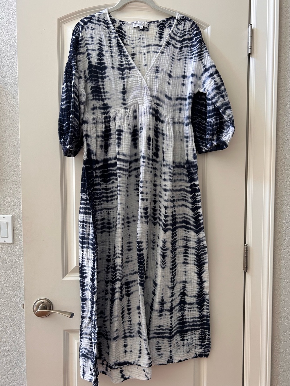 Michael Stars 100% Guaze Cotton Tie Dyed Puff Sleeved Dress. Faux Wrap Empire.
